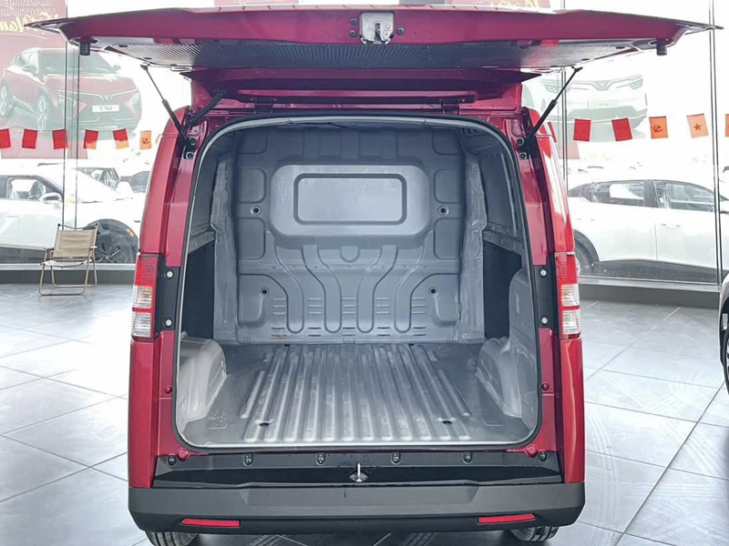 VinFast EC Van