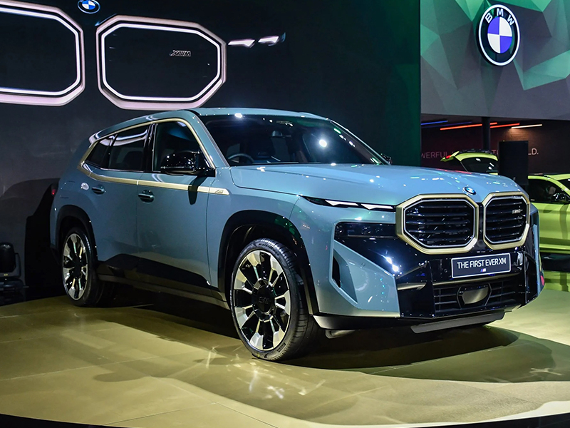 BMW XM 2024