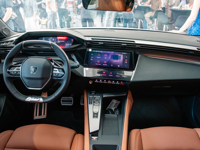 Peugeot 408 Legend GT