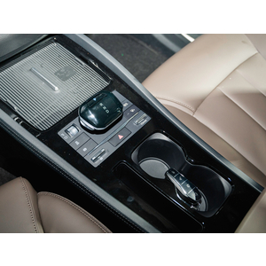 BYD M6 2026