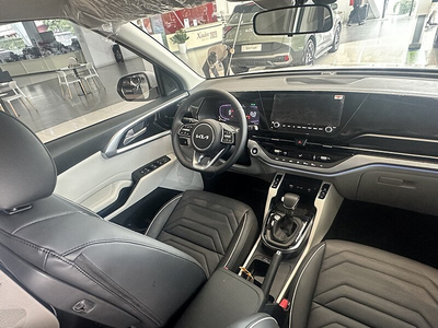 KIA Carens 1.4T Premium