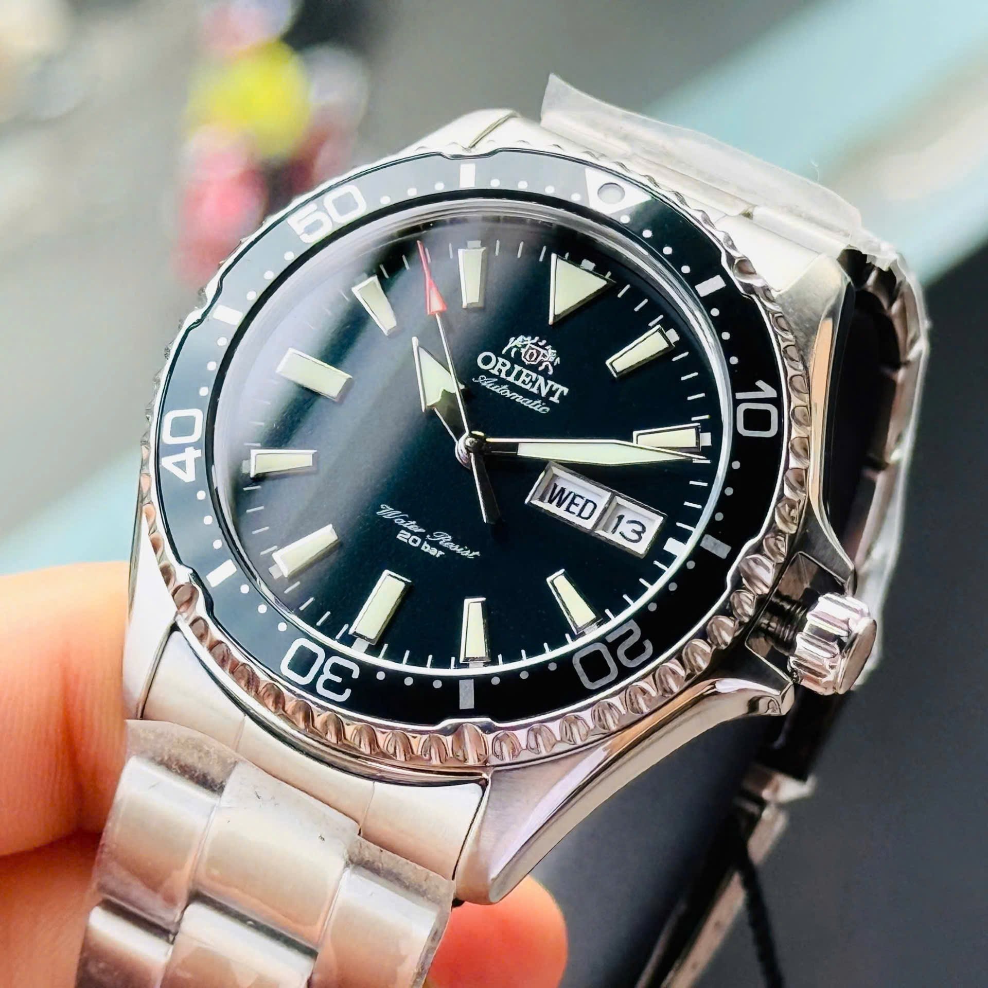 Orient Mako III Blue RA-AA0002L19B - Sắc xanh đại dương trên cổ tay