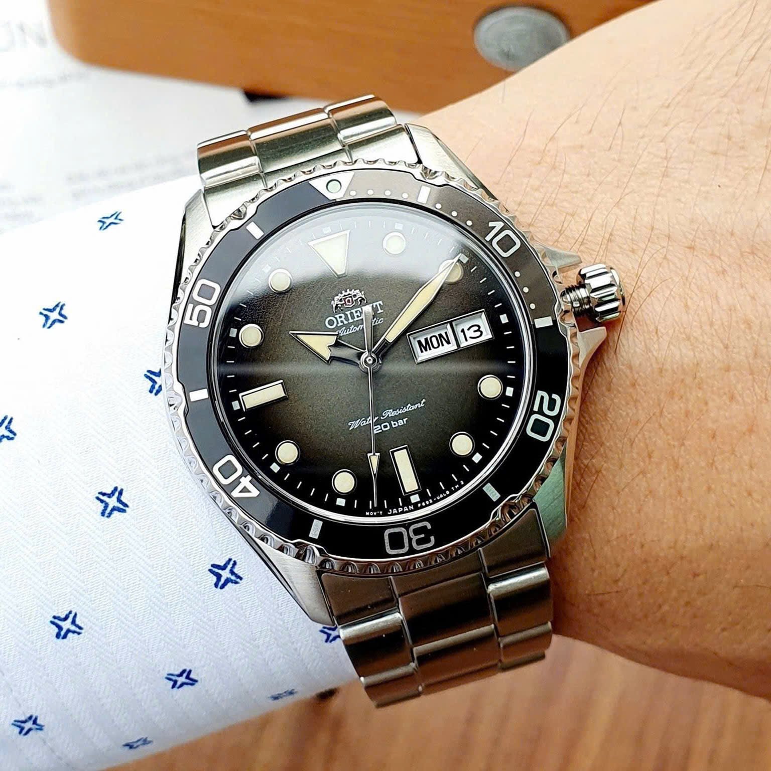 Orient Mako III Blue RA-AA0002L19B - Sắc xanh đại dương trên cổ tay