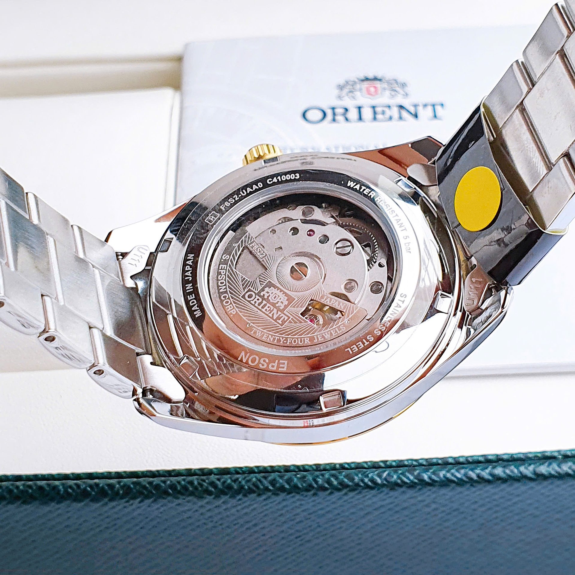 Orient Automatic Small Second RA-AR0010R10B - tông màu độc hiếm đầy ma mị !