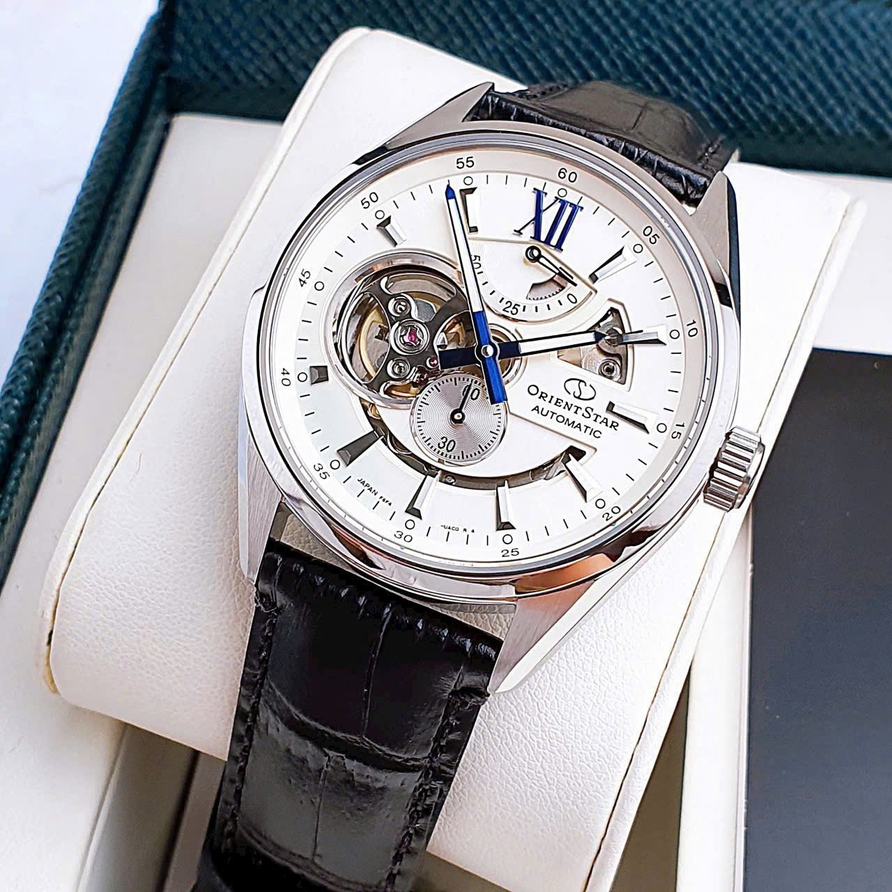 Orient Star Joker Hề Xanh RE-AV0005L00B - một kiệt tác nghệ thuật đương đại
