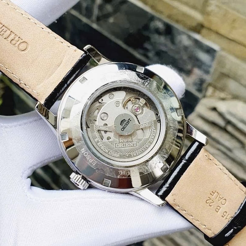 Orient Sun & Moon Gen 3 RA-AK0010B10B - điểm nhấn nâng tầm phong cách cho các cuộc gặp gỡ đối tác quan trọng