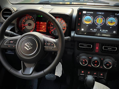 Suzuki Jimny (1 tông màu)