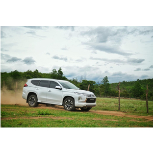 New Mitsubishi Pajero Sport Dầu 4x4 AT (Euro 5)