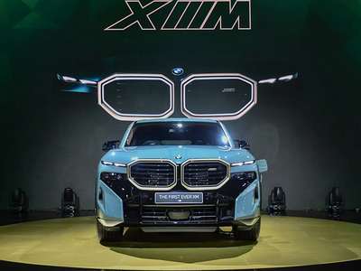 BMW XM 2024
