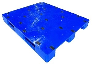 pallet nhựa mặt kín 3 cục