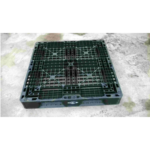 Pallet nhựa 1100x1100x150mm màu đen Hàn Quốc
