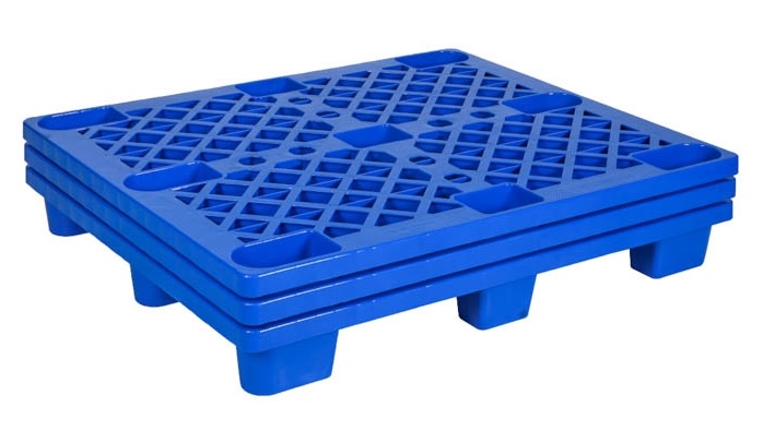 pallet nhựa chân cốc xếp chồng