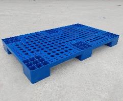 Pallet nhựa PL04 màu xanh