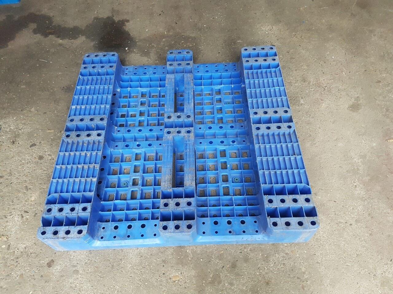 Pallet nhựa PL06-LK kích thước 1100x1100x150mm