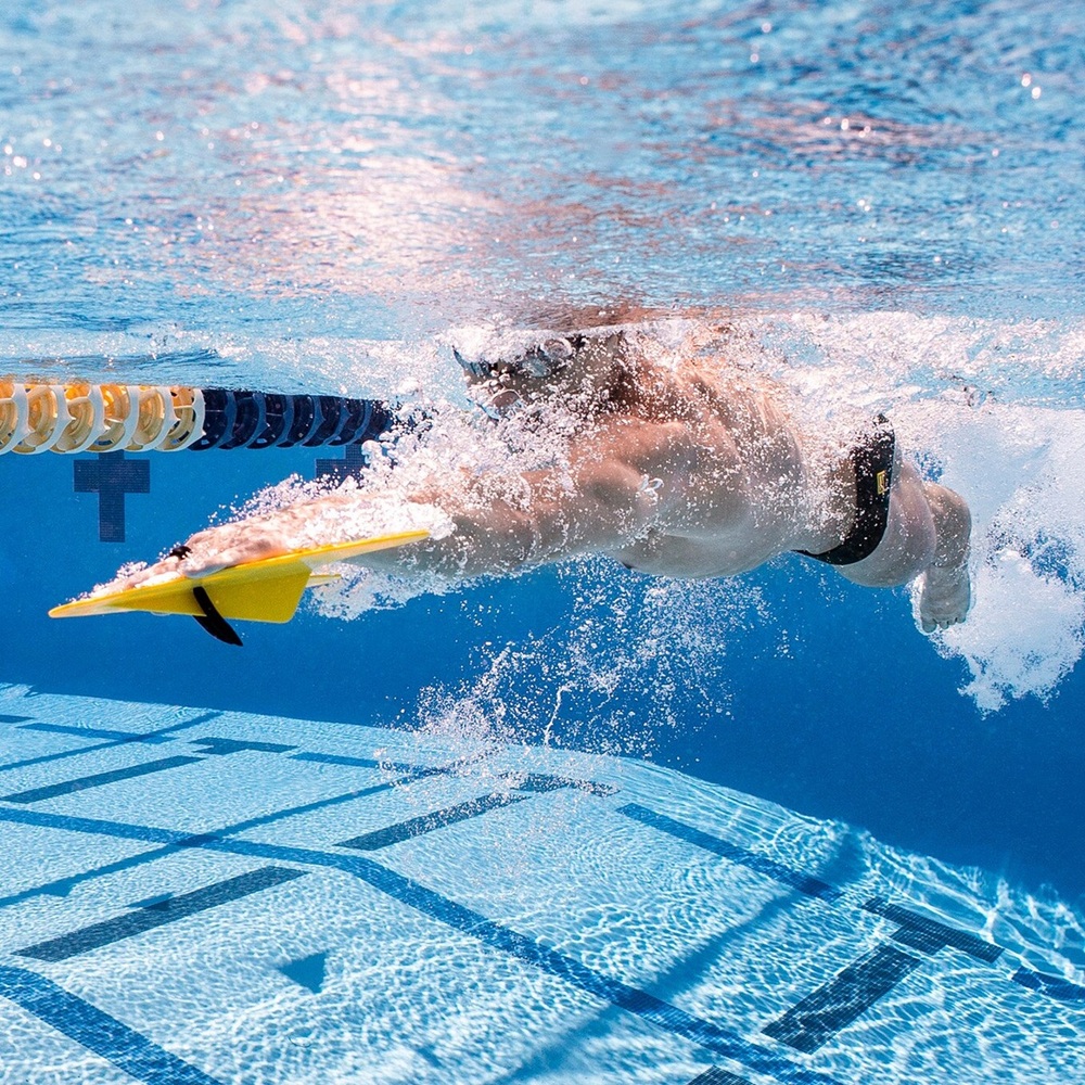 BÀN QUẠT, TAY QUẠT TẬP LUYỆN KỸ THUẬT BƠI SẢI FINIS (FREESTYLER PADDLES)