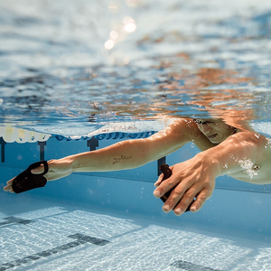 BÀN QUẠT BƠI FINIS INSTINCT SCULLING