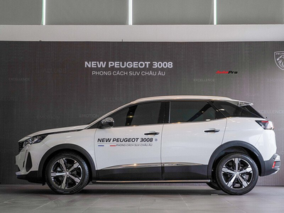 New Peugeot 3008 Premium (Phiên bản Camera 360)