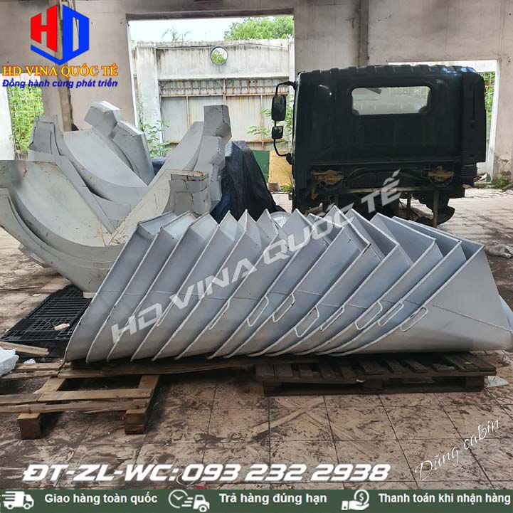 Bán phễu hứng nạp xe trộn bê tông - Phễu số 1