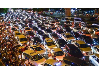 Phí đăng ký ôtô ở TP HCM tăng lên 20 triệu đồng