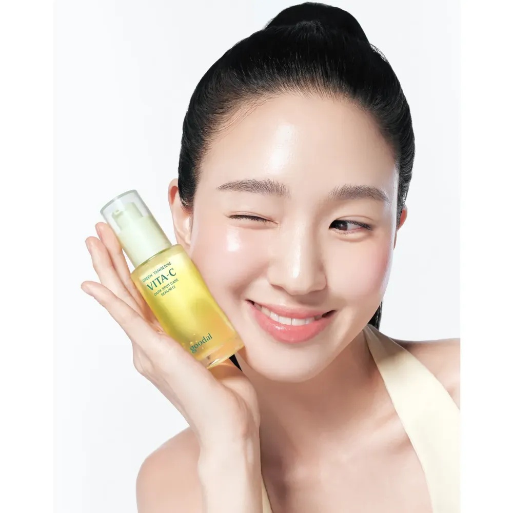 Tinh Chất Goodal Hỗ Trợ Làm Sáng Da, Mờ Thâm Green Tangerine Vita C Dark Spot Care Serum Alpha 40ml