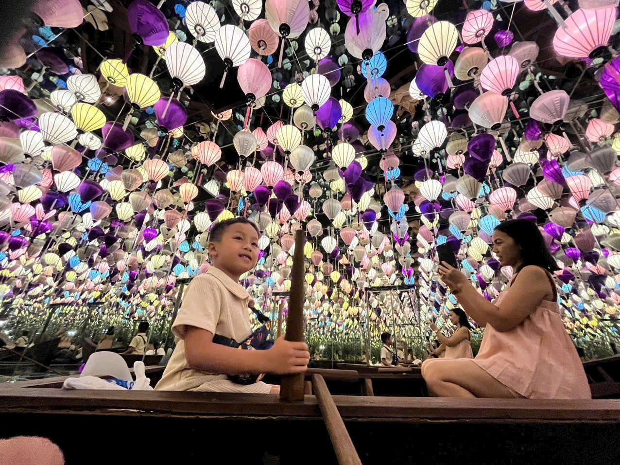 Hoàn thiệt phòng vô cực