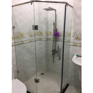 Phòng tắm đứng