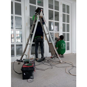 PHỤC HỒI KÍNH TRẦY XƯỚC TẠI KHÁCH SẠN Park Hyatt Saigon