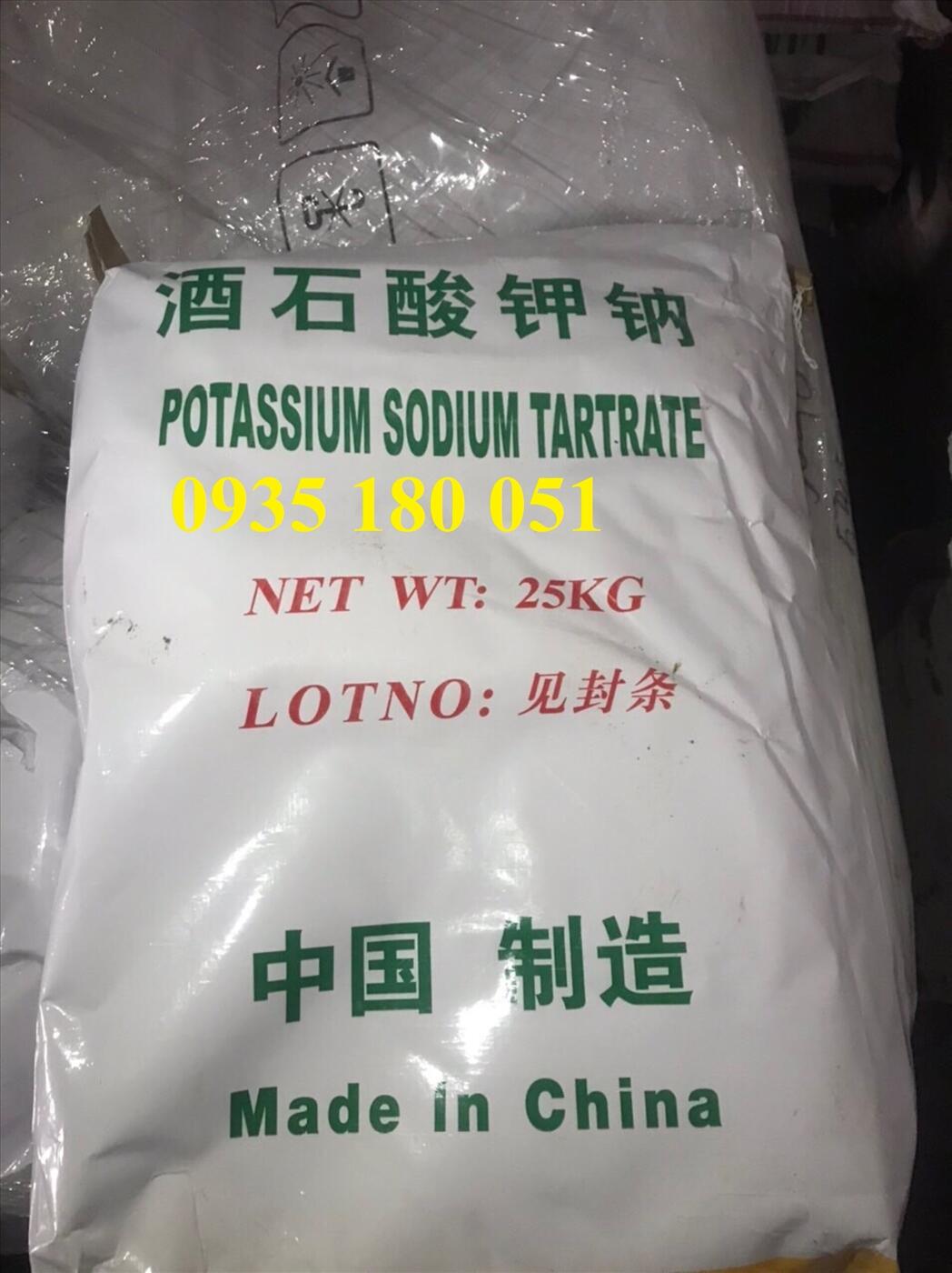 Potassium sodium tartrate KNaC4H4O6.4H2O 99.5%