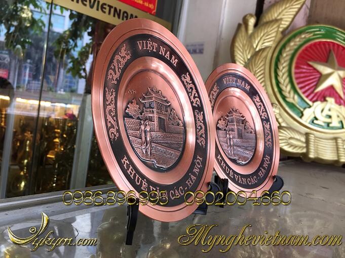 Đĩa khuê văn các bằng đồng đk 18cm, quà tặng đối ngoại, tặng đối tác nước ngoài