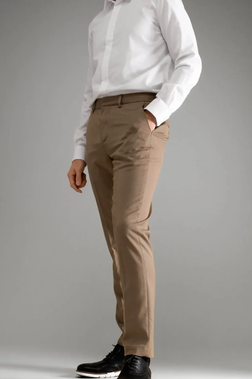 Quần dài vải phối chỉ