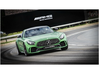 Mercedes-AMG GT R