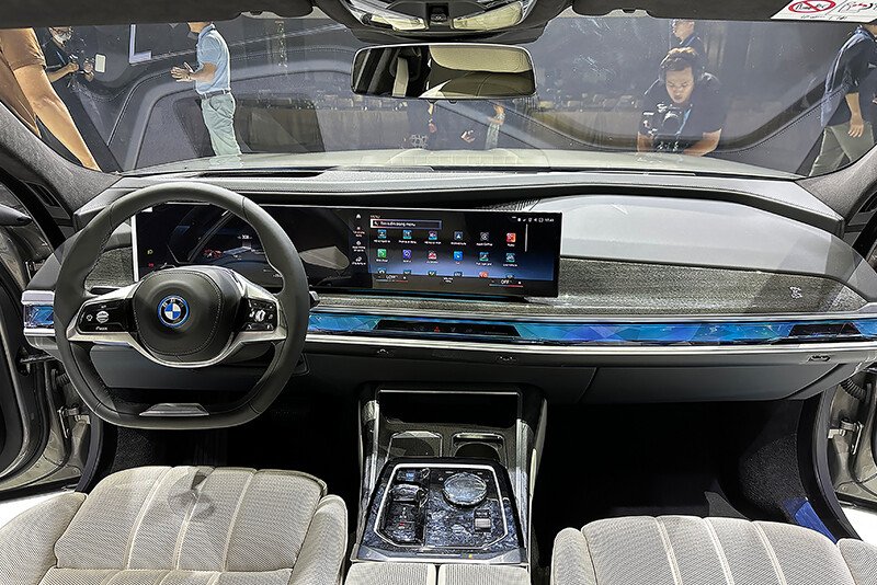 BMW i7 xDrive60 Pure Excellene
