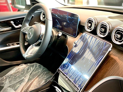 Mercedes-Benz C 200 Avantgarde Plus 2025 (V2)