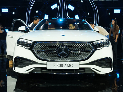 Mercedes Benz E300 AMG