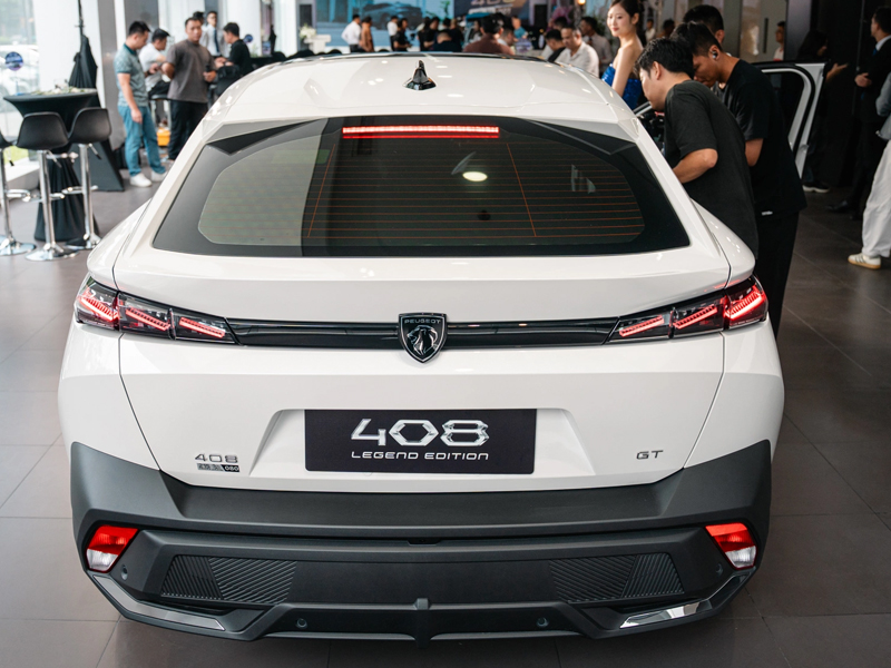 Peugeot 408 Legend GT