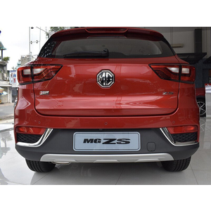 MG ZS LUX+