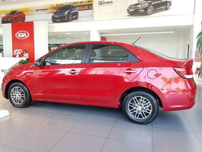 KIA Soluto AT Deluxe