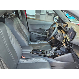 New Peugeot 2008 ICONIC