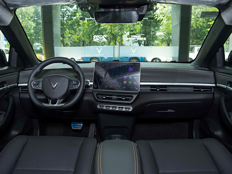 VinFast VF6 Plus