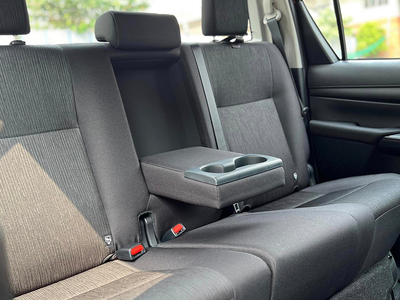 Toyota Hilux 2.4L 4X2 AT