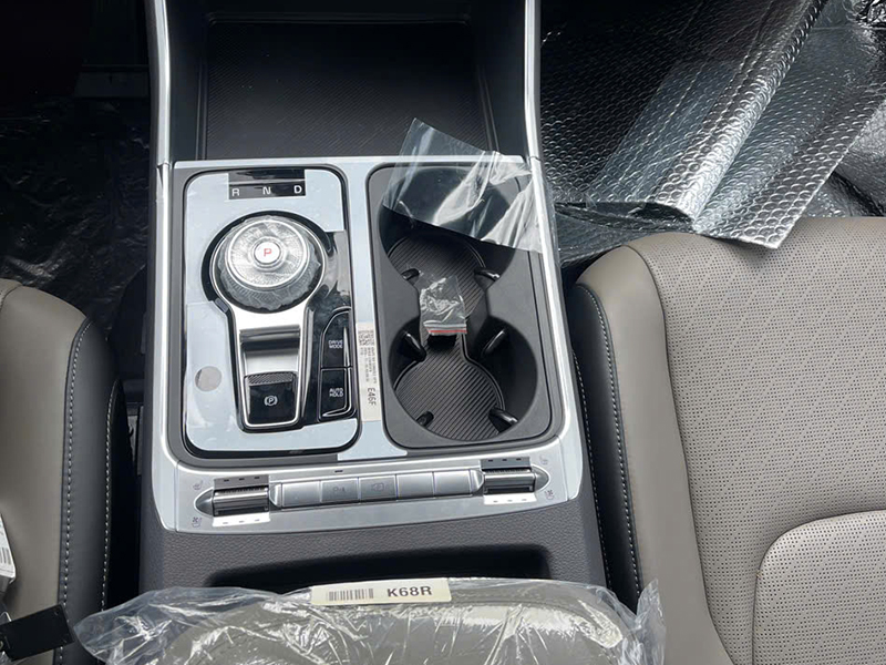 New KIA Carnival 1.6 Turbo Hybrid Luxury 8S