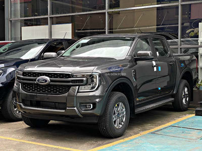 Ford Ranger XLS 6AT 4X2