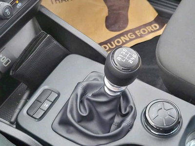 Ford Ranger XL 6MT 4X4