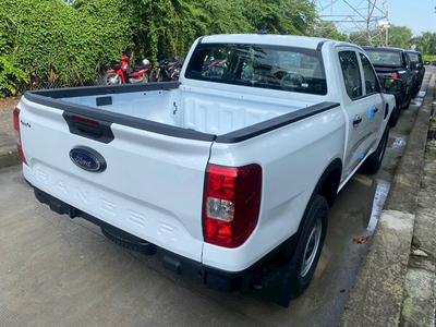 Ford Ranger XL 6MT 4X4