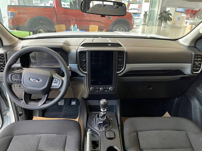 Ford Ranger XL 6MT 4X4