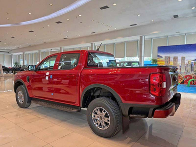 Ford Ranger XLS 6AT 4X2