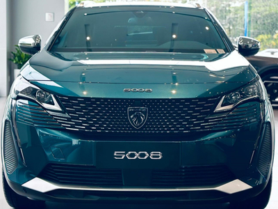 New Peugeot 5008 GT