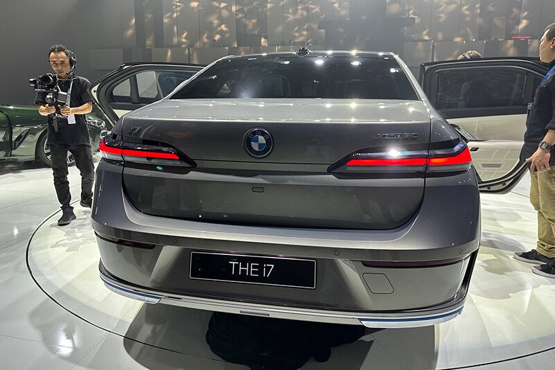 BMW i7 xDrive60 Pure Excellene
