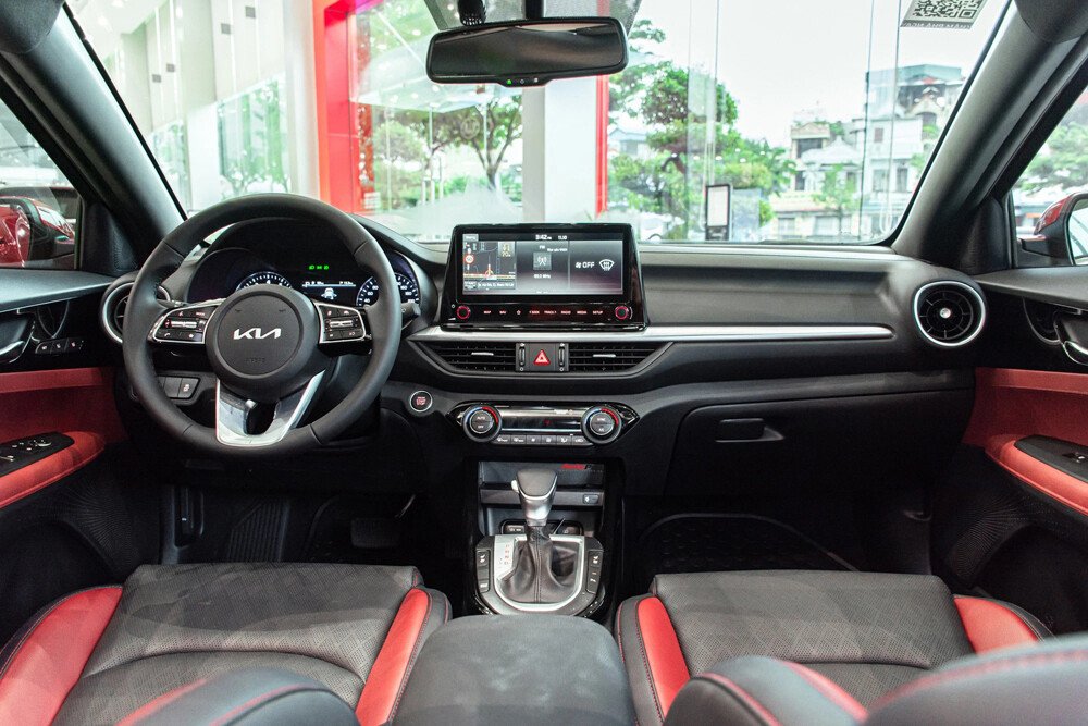 KIA K3 1.6 Turbo GT
