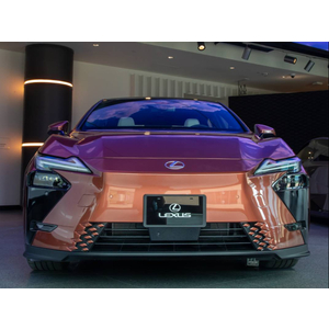 Lexus ES 500e